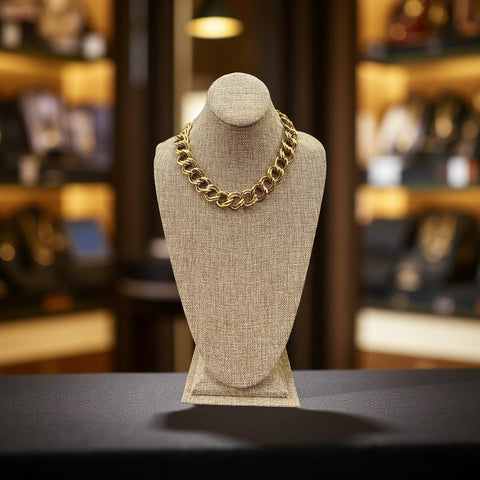 Bold Aura 18k Gold Plated Chunky Cuban Necklace Bold Aura 18k Gold Plated Chunky Cuban Necklace