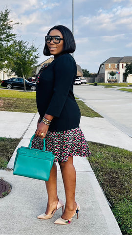 KENDRA MULTI PLEAT/FLOWER PIN DETAILED DRESS (Black)