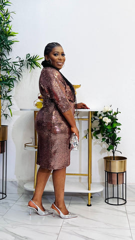 MADOLYN V-NECK SHIMMER MOCK WRAP DRESS (Rose Gold)