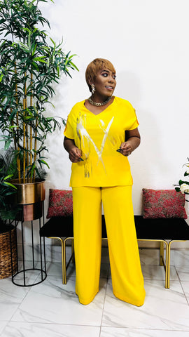 ÀINE GOLD GRAPHIC DETAILS WIDE LEG 2 PC SET (YELLOW)