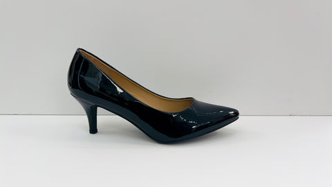 CHERRY POINTED TOE LOW HEELS ( PATENT BLACK)