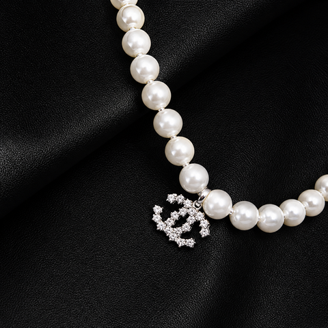 Elarisse Pearl Crest Necklace