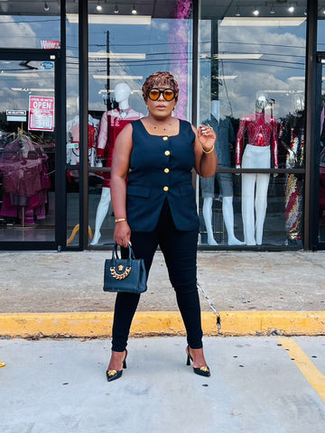 NINA GOLD BUTTON SLEEVE LESS JACKET TOP (Black)