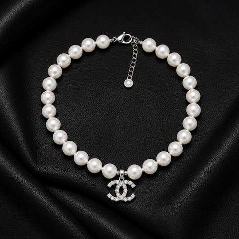 Elarisse Pearl Crest Necklace