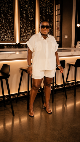 Ibiza Relaxed Utility Chic Shorts Set -white