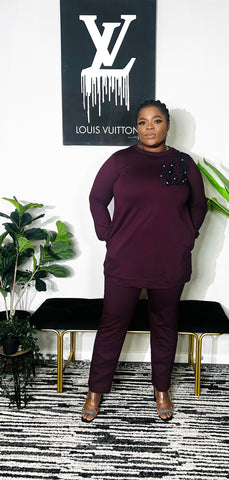 CHIC STATUS EMBROIDERED TUNIC AND PANT SET