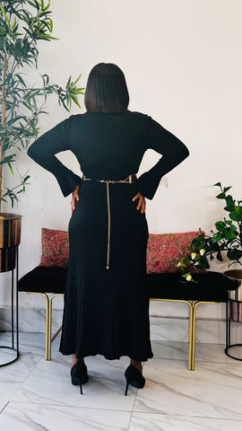 MARTHA RIBBED V-NECK SWEATER DRESS (black)