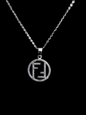 Finesse Luxe Medallion Necklace (Silver)
