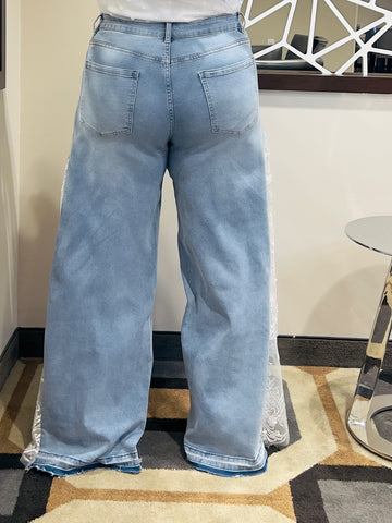 SAVANNAH SIDE ORGANZA LACE INFUSION WIDE LEG JEANS PANT