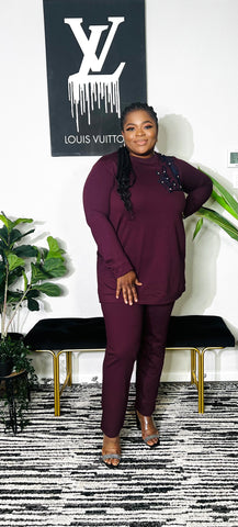 CHIC STATUS EMBROIDERED TUNIC AND PANT SET