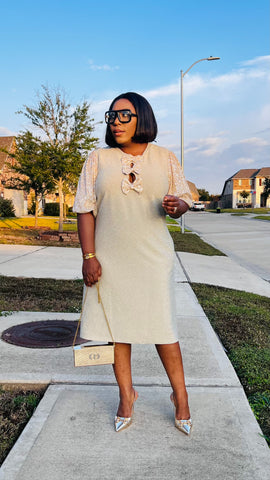 GISELLE PEEKABOO LUXE BOW SHIFT DRESS (Champagne Gold)