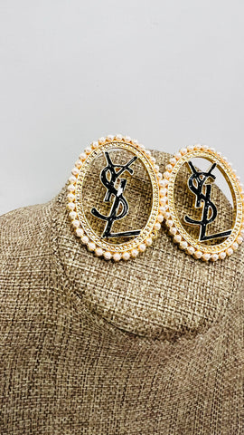 CAMERON OVAL PEARL EARRINGS