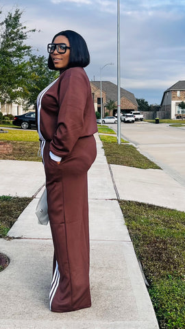 The ZARIA Stripe Luxe Set (Brown)