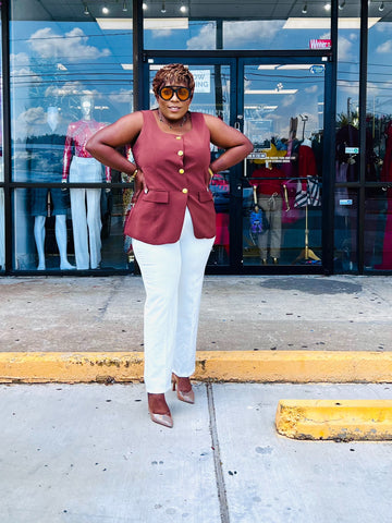 NINA GOLD BUTTON SLEEVE LESS JACKET TOP (Brown)