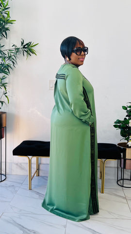 DAPHNE EXCLUSIVE BELTED MAXI DRESS (Light Olive Green )