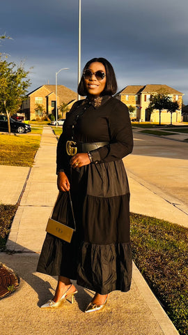 The Windsor Elegance Gold Patch Dress (Black)