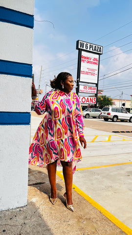 AMIRA MIDI MULTICOLOR SWIRL DRESS (Pink)