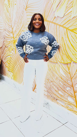 JASMINE PEARL FLORAL SWEATER TOP (Grey)