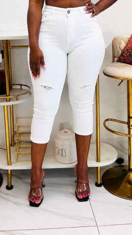 The Avery Distressed Capri Jeans