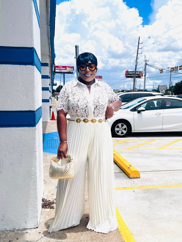 QUINNTY BELTED PLEATED WIDE LEG PANTS (White)