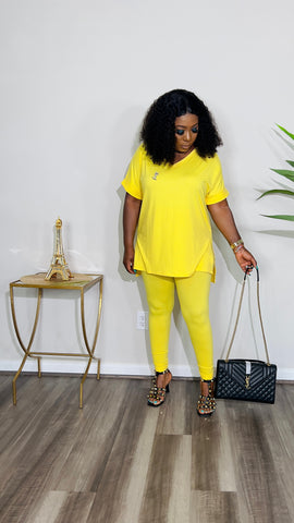 CUTTIE 2PC V-NECK LOUNGE SET (Yellow)